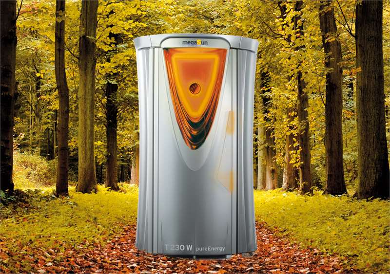 Солариум megaSun Tower pureEnergy T230 предлага комбинация от комфорт, идеални характеристики и зашеметяващ дизайн
