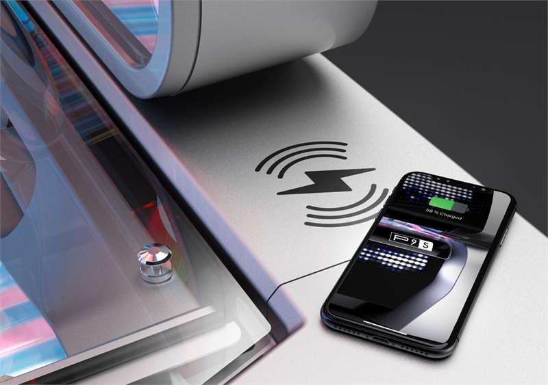 Със солариум megaSun P9S лесно и безжично зареждате смартфона си по време на тен сесията