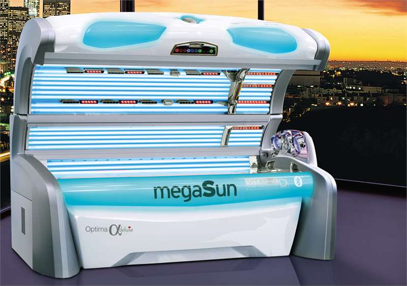Солариум megaSun Optima Alpha Deluxe е с регулируеми електронни баласти, CPI технология за по-голяма мощност и по-дълъг живот на лампите