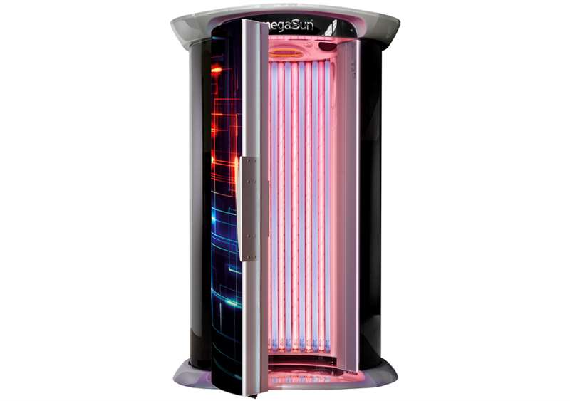 Солариум megaSun Tower Thunder Hybrid е с невидима система за извеждане на горещия въздух, която осигурява абсолютно безшумна и релаксираща тен сесия