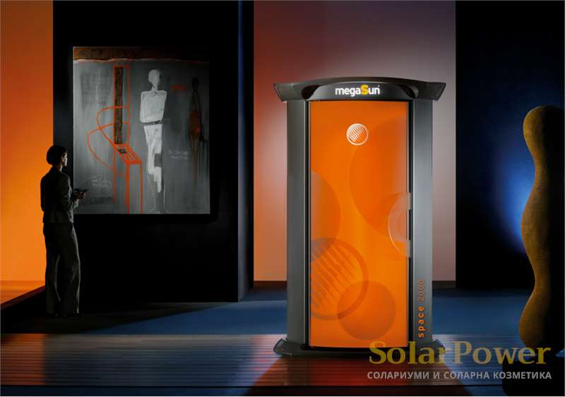 Солариум megaSun Tower space 2000 впечатлява с елегантния си вид, удобство, висококачествени материали и привличащо осветление