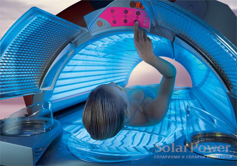 Всички функции за комфорт на солариум Ergoline Open Sun 550 Turbo Power се настройват лесно чрез контролен панел с интуитивни символи