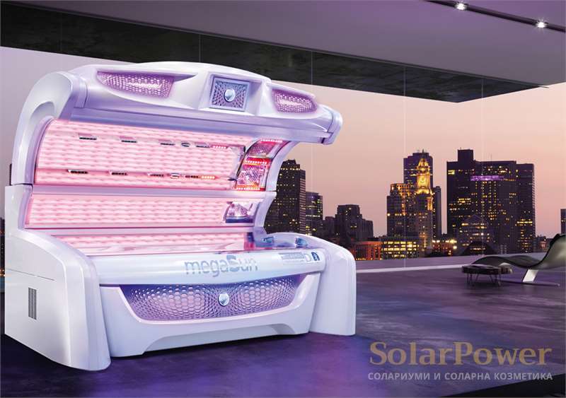 Солариум megaSun 7000 Alpha smartSun се предлага с опция за функцията colorMotion plus: избор на множество различни цветови програми и анимации