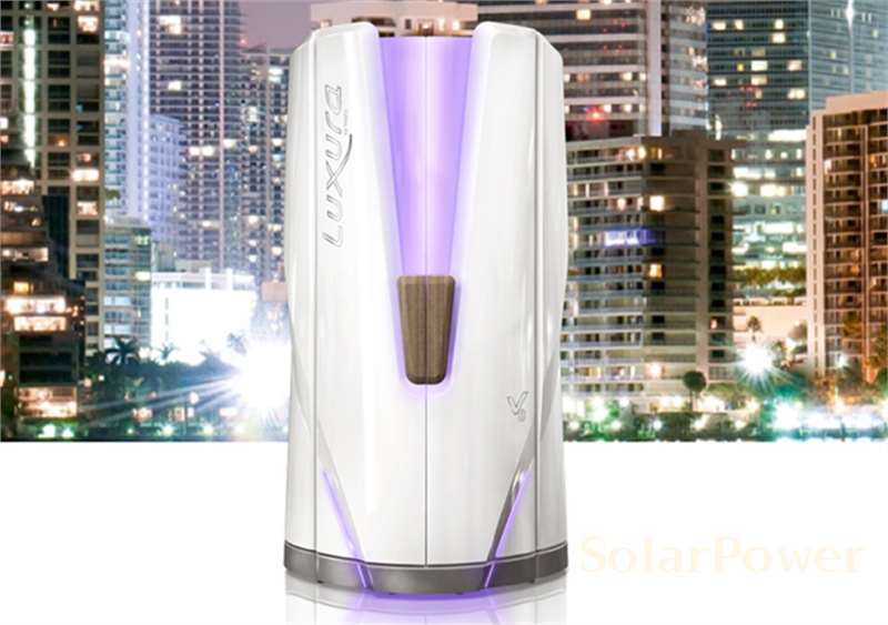 Солариум Luxura V10 50 SLI High Intensive изумява както с мощност, така и с просторно оформление и изключително удобство по време на тен сесиите 