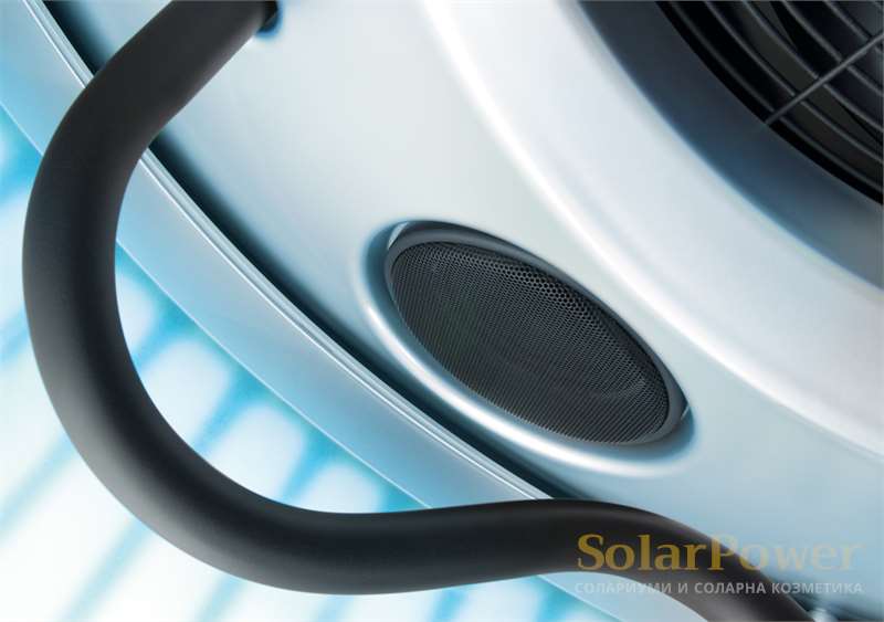 Солариум Luxura V10 50 SLI High Intensive е с с мощна музикална система