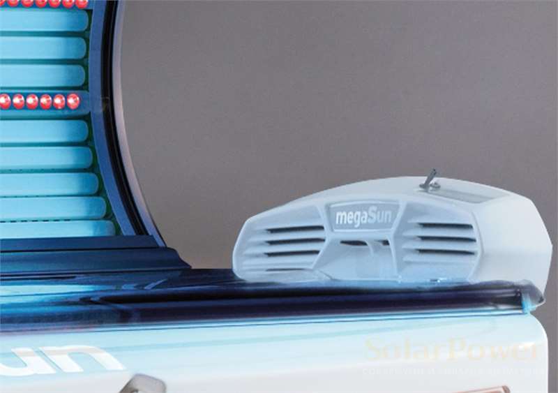 Солариум megaSun Optimaa Deluxe се предлага с опция за музикална система, вграден MP3 плеър, автоматичен контрол на звука, музикална вибрация, bluetooth