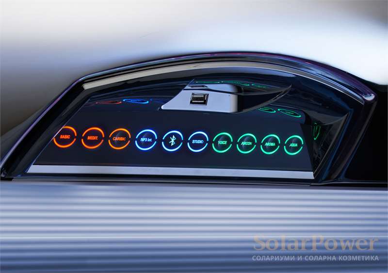 Солариум megaSun 7900 Alpha Deluxe е с външен дисплей за индивидуални настройки на тен и комфорт преди всяка соларна процедура 