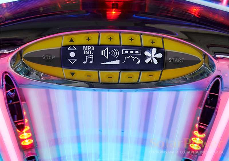 Солариум megaSun 7900 Alpha Deluxe е с музикална система, вграден MP3 плеър, автоматичен контрол на звука, музикална вибрация